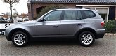 BMW X3 - 2.0d Automaat / Xenon / Leer / Panoramadak / Navi / Stoelverwarming / PDC - 1 - Thumbnail