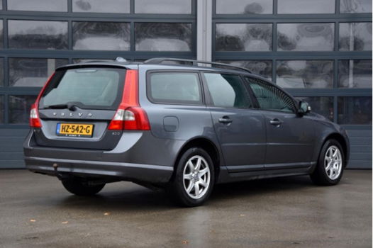 Volvo V70 - 2.0D Momentum * LEER * ONDERHOUD HISTORIE - 1