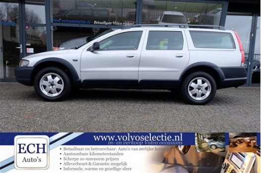 Volvo XC70 - 2.5T Automaat, Prestige, Navi, Leer, Dolby - 1