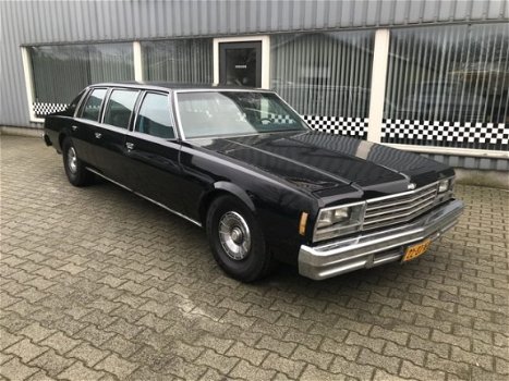 Chevrolet Impala - (VERLENGD) Limo V8 Wegenbelastingvrij - 1