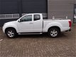 Isuzu D-Max - 2.5 autom. 4x4 btw bpm vrij 3500kg trekhaak Extended Cab LS totaal prijs 14999, - 1 - Thumbnail