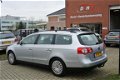 Volkswagen Passat Variant - 2.0 TDI Comfortline airco inruil mogelijk nap - 1 - Thumbnail