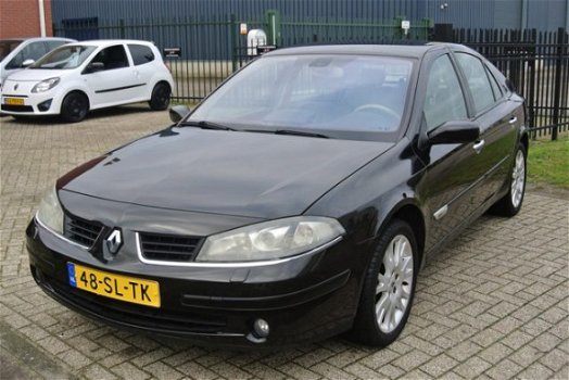 Renault Laguna - 2.0-16V T Initiale airco leder navigatie nieuwe apk inruil mogelijk nap - 1