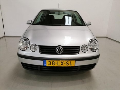 Volkswagen Polo - 1.4-16V Comfortline / Airco / Cruise control - 1