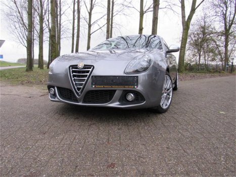 Alfa Romeo Giulietta - 1.4 T Distinctive - 1