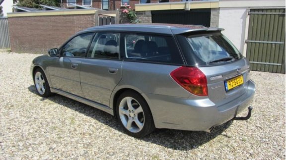 Subaru Legacy Touring Wagon - 2.0R automaat - 1