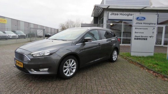 Ford Focus Wagon - 1.5 TDCI 120 PK. Titanium . NAVI.PARKEERHULP.WINTERPACK.TREKHAAK.63869KM - 1