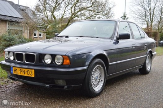 BMW 5-serie - E34 540iA Executive 4.0 V8 Youngtimer NAP - 1