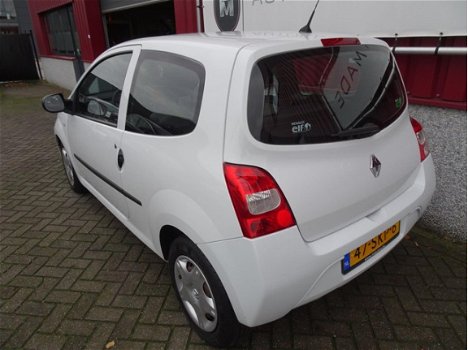 Renault Twingo - 1.2-16V Authentique 81 DKM NAP // Airco // - 1