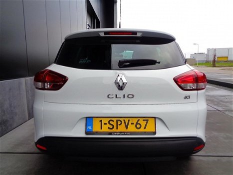 Renault Clio Estate - 1.5 dCi Navi/Airco/Cruise/PDC/LED/1e eigenaar/114 dkm NAP - 1