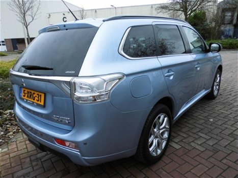 Mitsubishi Outlander - 2.0 PHEV Instyle LEER/NAVI/ PRIJS EX BTW - 1