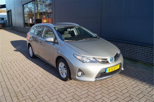 Toyota Auris Touring Sports - 1.8 Hybrid Aspiration l Achteruitrijcamera l Navigatie - 1