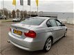 BMW 3-serie - 320i NAVI/PARKEERS./AIRCO/PANO.DAK LEASEKOOP €99, - 1 - Thumbnail