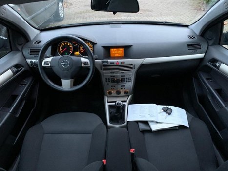 Opel Astra Wagon - 1.6 Business 1e Eig/Nette/Airco - 1
