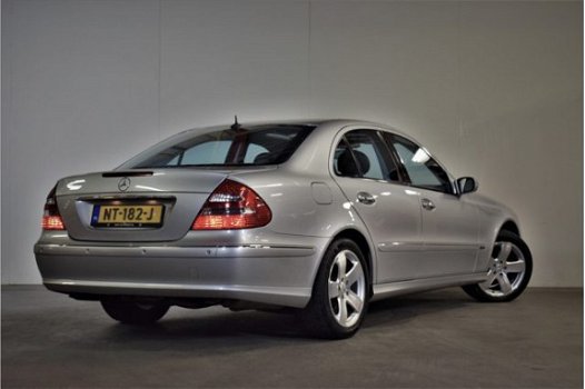 Mercedes-Benz E-klasse - 270 CDI Aut. Avantgarde YOUNGTIMER/UNIEKE STAAT/VOL OPTIES/BTW AUTO - 1