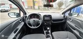 Renault Clio - 0.9 TCe Limited weinig km - 1 - Thumbnail