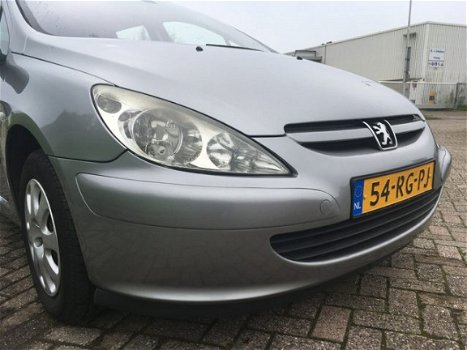 Peugeot 307 Break - 1.6-16V XS Premium Nette staat, incl. OH boekjes compleet en NAP - 1