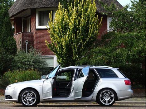 Audi A4 Avant - 4.2 V8 344PK+ S4 q.Pro Line Recaro / CARBON *NAP - 1