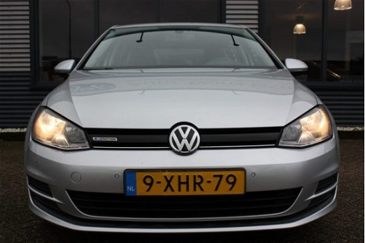 Volkswagen Golf - 1.6 TDI NAVI CLIMA CRUISE TREKHAAK PDC 15''LM-VELGEN - 1