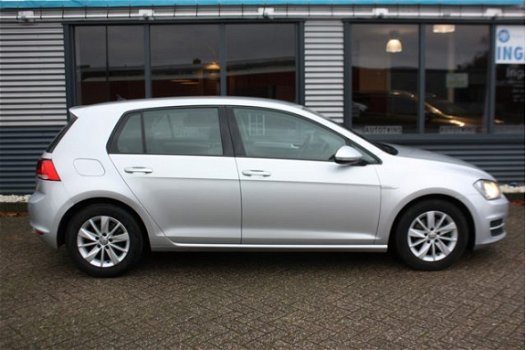 Volkswagen Golf - 1.6 TDI NAVI CLIMA CRUISE TREKHAAK PDC 15''LM-VELGEN - 1