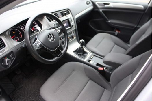 Volkswagen Golf - 1.6 TDI NAVI CLIMA CRUISE TREKHAAK PDC 15''LM-VELGEN - 1