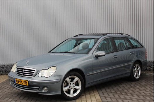 Mercedes-Benz C-klasse Combi - 180 K. Avantgarde Dakraam, NAP, Half lederen bekleding - 1