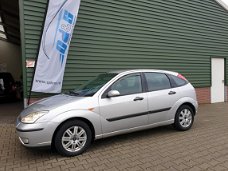 Ford Focus - 1.6-16V Futura