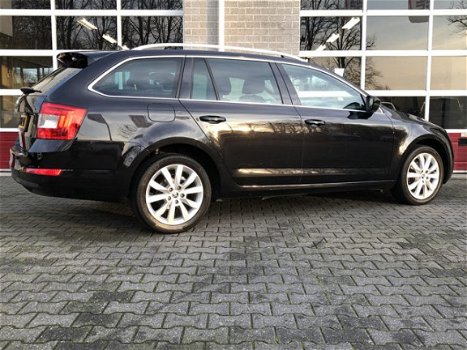 Skoda Octavia Combi - 1.6 TDI Greenline Businessline | XENON | KEYLESS | NAVI | - 1