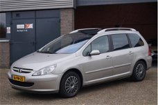 Peugeot 307 SW - 1.6 16V Navtech Panorama Navi Trekhaak Clima