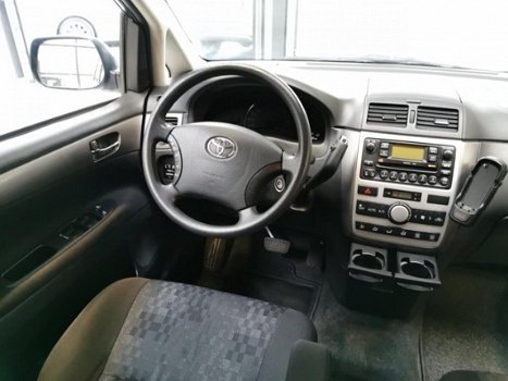 Toyota Avensis Verso - 2.0i Linea Luna 7p. Automaat - Clima, LM - 1