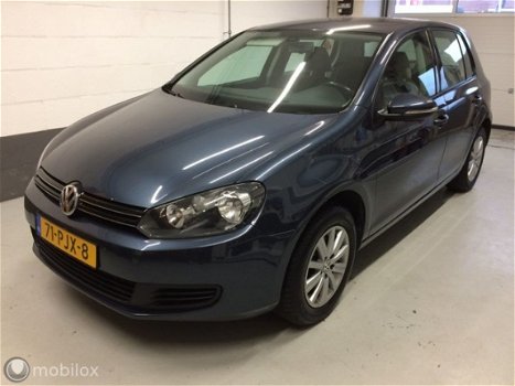 Volkswagen Golf - 1.2 TSI Highline BlueMotion - 1