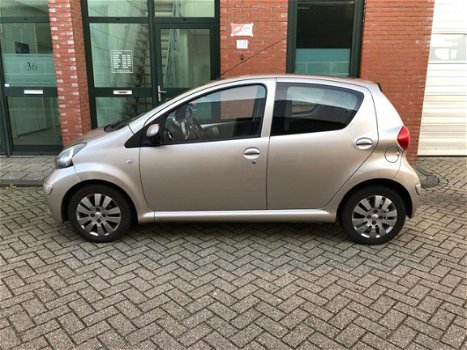 Toyota Aygo - 1.0-12V AIRCO ELEKRAMEN LM VELGEN ALCANTARA - 1