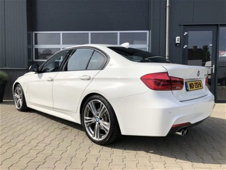 BMW 3-serie - - 330e M-Sport 12-2016 15% 1e Eig BTW Schuifdak 19 inch - 1