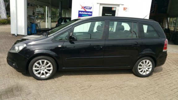 Opel Zafira - 1.6 Temptation NAVI/AIRCO - 1