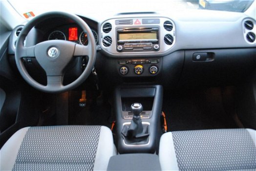 Volkswagen Tiguan - 2.0 TSI Comfort&Design 4Motion 1E EIG. NL-AUTO NAP - 1