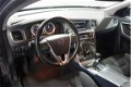 Volvo V60 - 1.6 T3 | Navigatie | Sensoren achter | Stoelverwarming | - 1 - Thumbnail