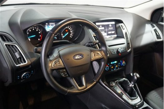 Ford Focus Wagon - 1.0 ECOBOOST | Navigatie | Sensoren | - 1