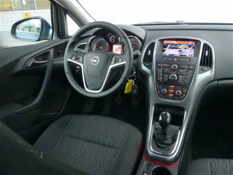 Opel Astra - 1.4 Turbo Blitz 140 PK | Navi | PDC - 1