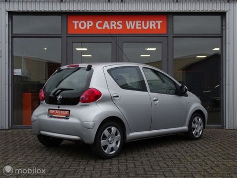 Toyota Aygo - 1.0-12V 125.616 KM*AIRCO*5-DEURS*FINANC. €62 - 1