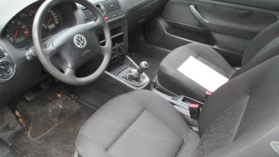 Volkswagen Golf - 1.6-16V Oxford - 1