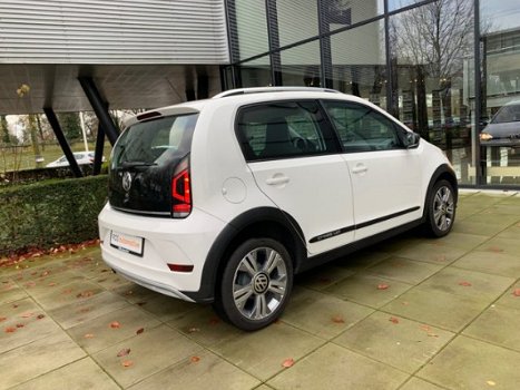 Volkswagen Up! - 1.0 BMT cross up - 1
