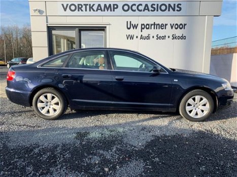 Audi A6 - 2.4 PRO LINE LEDER/N.A.P/WINTERBANDEN - 1