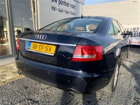 Audi A6 - 2.4 PRO LINE LEDER/N.A.P/WINTERBANDEN - 1