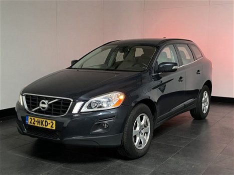 Volvo XC60 - 2.4D AWD Momentum leer audio - 1