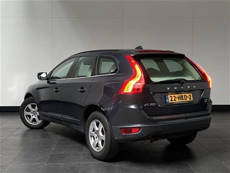 Volvo XC60 - 2.4D AWD Momentum leer audio - 1