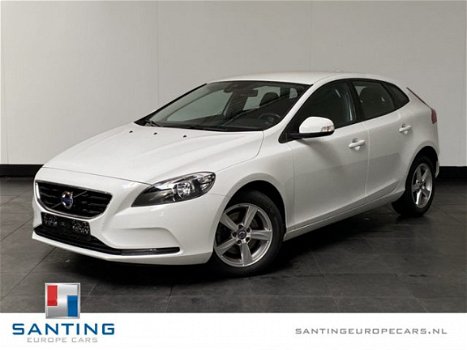 Volvo V40 - 1.6 T2 Kinetic ligne you - 1