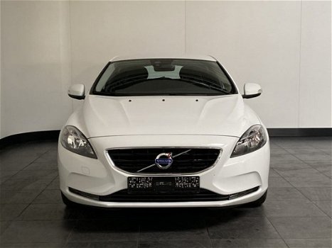 Volvo V40 - 1.6 T2 Kinetic ligne you - 1