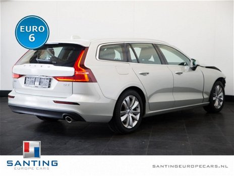 Volvo V60 - 2.0 D3 Momentum Model 2019 - 1