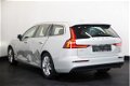 Volvo V60 - 2.0 D3 Momentum Model 2019 - 1 - Thumbnail