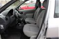 Dacia Logan MCV - 1.6-16V Lauréate 7p. airco* dealer onderhouden*garantie - 1 - Thumbnail